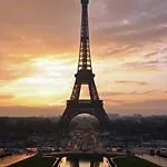 منزل للإقامة Place Economique 3 Min Arc De Triomphe باريس